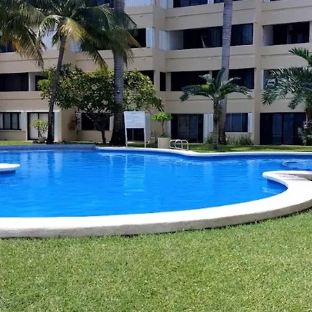 Oceanfront Condo At Unique Location Cancún Exterior foto